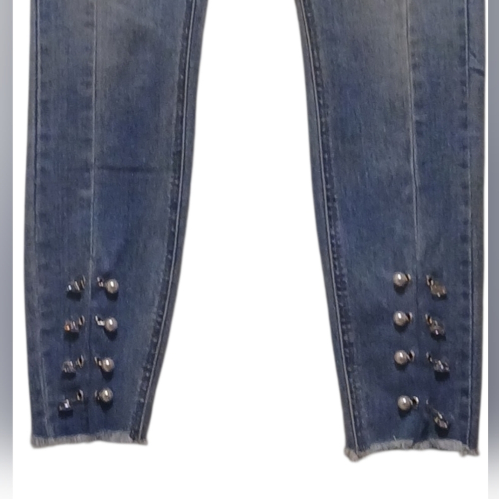 One 5 One - Distressed Jeans W/ Faux Pearls & Diamond Embellishments, Lite Wash, - Picture 5 of 7